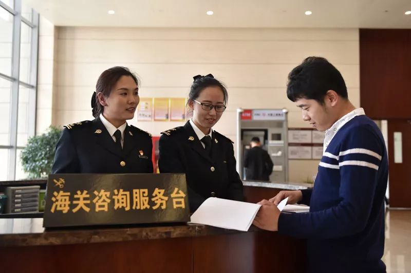 筑牢數字國門，彰顯“硬核”力量 海關網絡技術服務保障口岸產業鏈供應鏈安全順暢